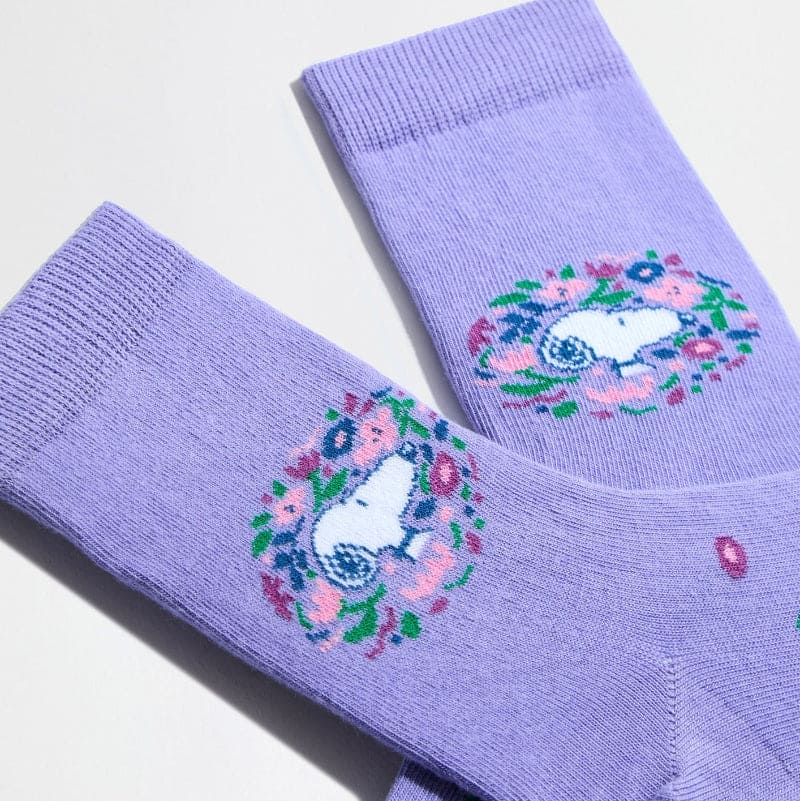 Snoopy  Mauve Blossoms Socks for Her