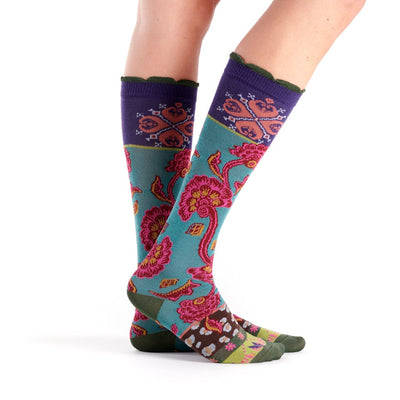 Twin Roads - Dye Fantasy Knee High Socks for Her