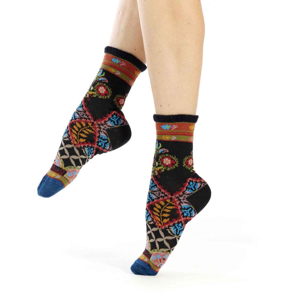 Twin Roads - Atlas Frilled Crew Socks for Her