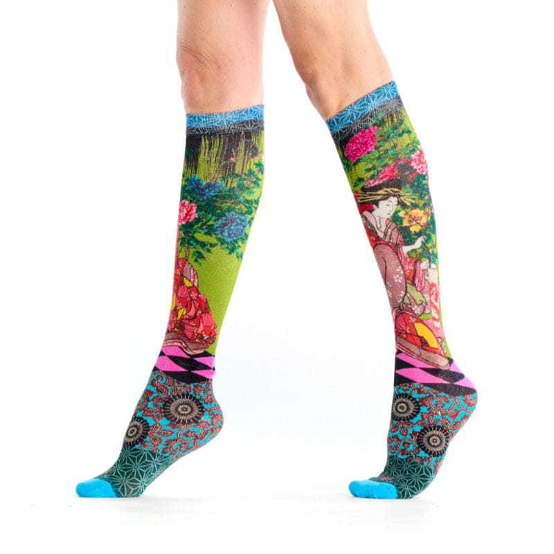 Twin Roads - Geisha Printed Knee High Socks for Her