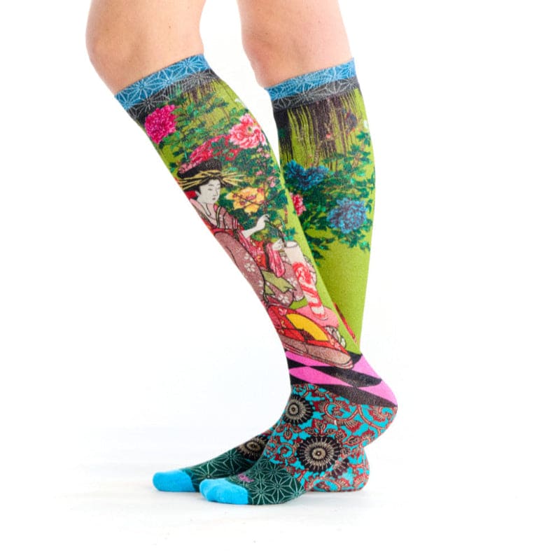 Twin Roads - Geisha Printed Knee High Socks for Her
