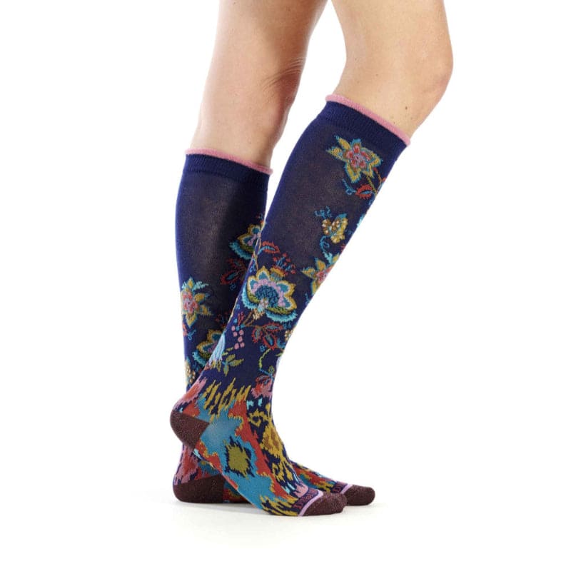Twin Roads - Pomegranate Knee High Socks for Her