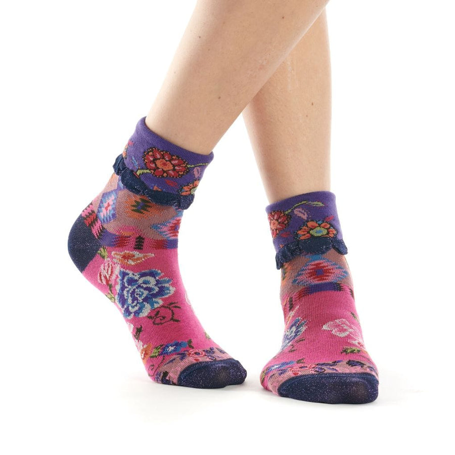 Twin Roads - Nomad Scalloped Edge Socks for Her